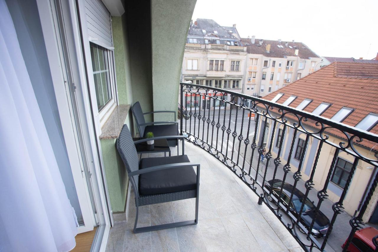 Apartman Andrea Vinkovci Exterior photo